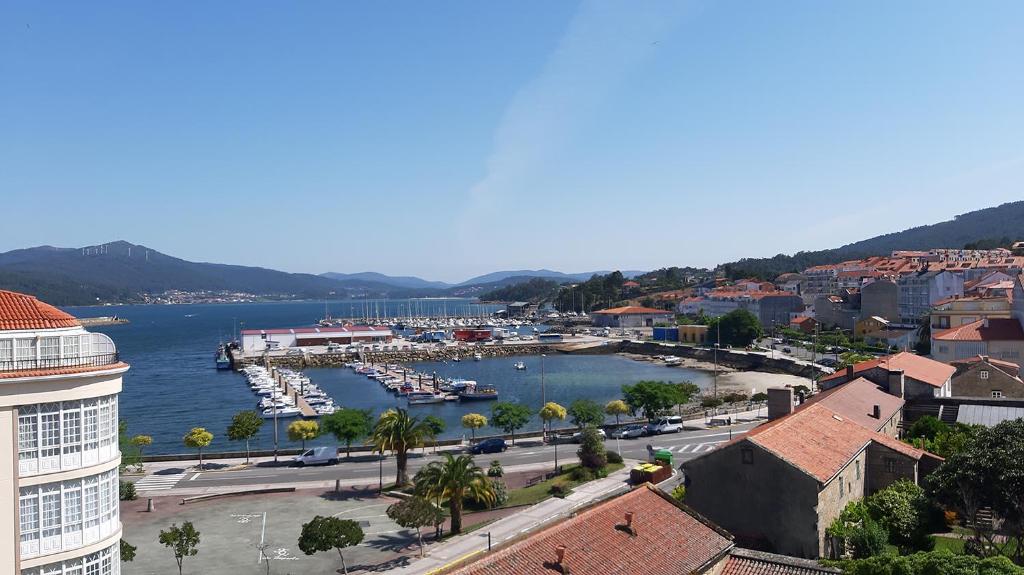 Apartamento con vistas, ascensor y parking en Portosín photo 3