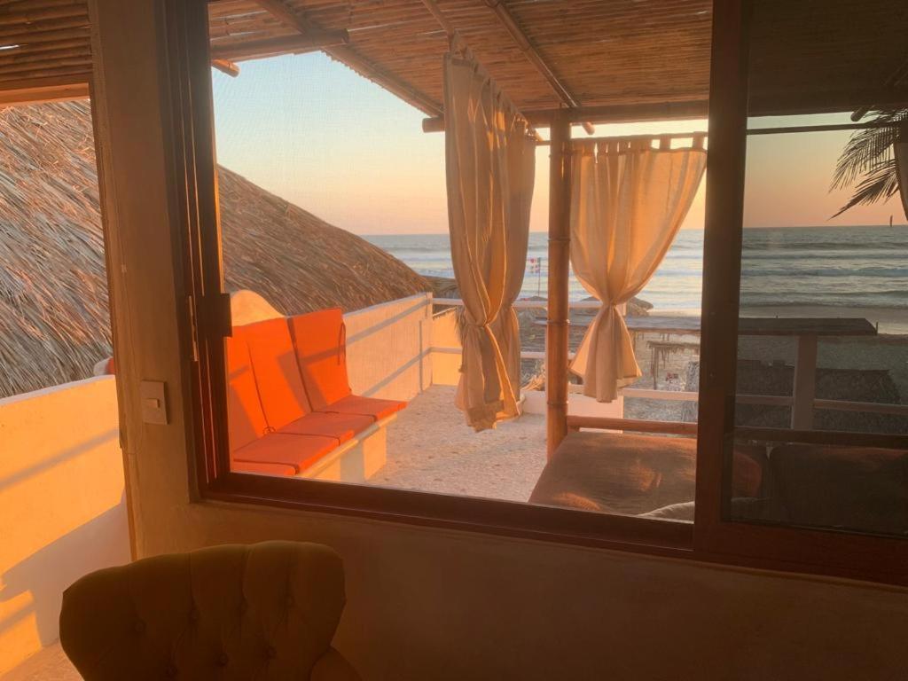 Casa de las Olas Surf & Beach Club photo 2