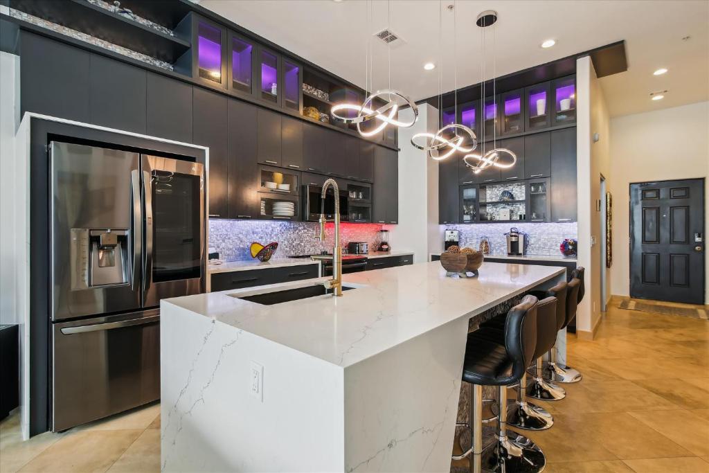 Ocean Grove PH04 - Penthouse Please! image