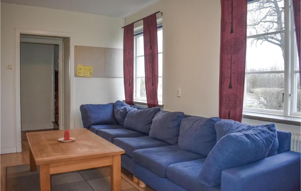 Nice Home In Tomelilla With 7 Bedrooms And Wifi photo 1