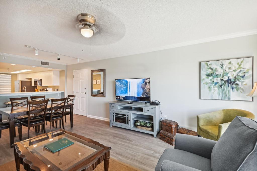 SeaCrest 701B condo photo 3