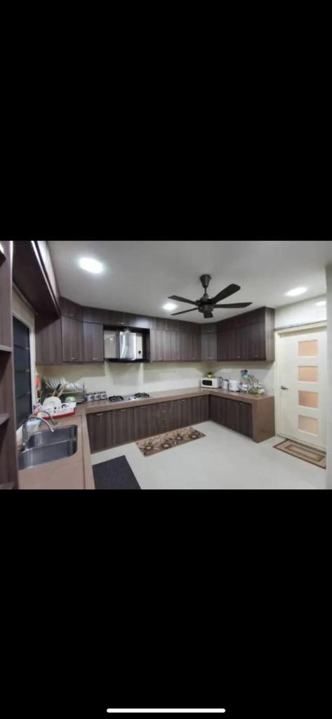 A Spacious 3BR 2storey House Taman Kosas Ampang photo 4
