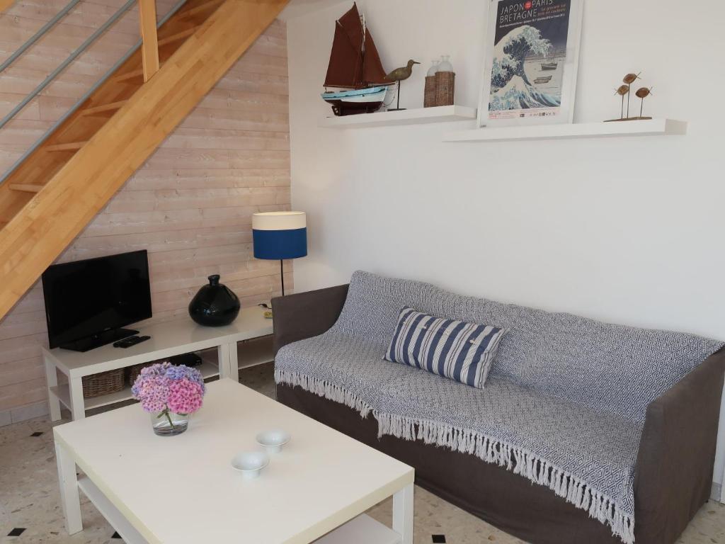 Holiday Home Partie de pêche - PZV102 by Interhome photo 2
