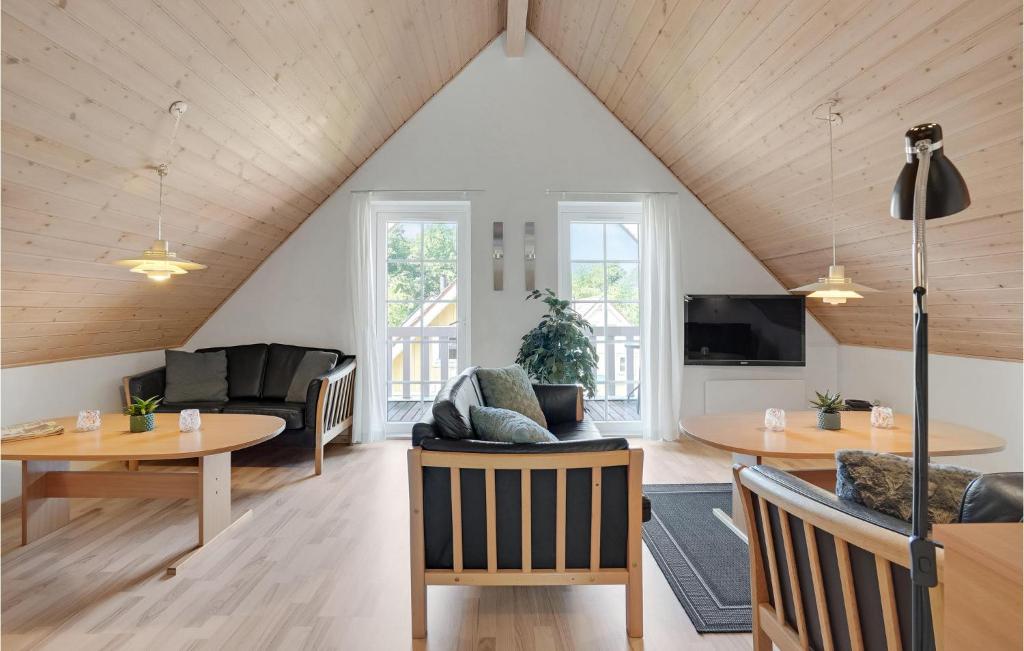 Stunning Home In Grsten With Sauna, 4 Bedrooms And Indoor Swimming Pool photo 3