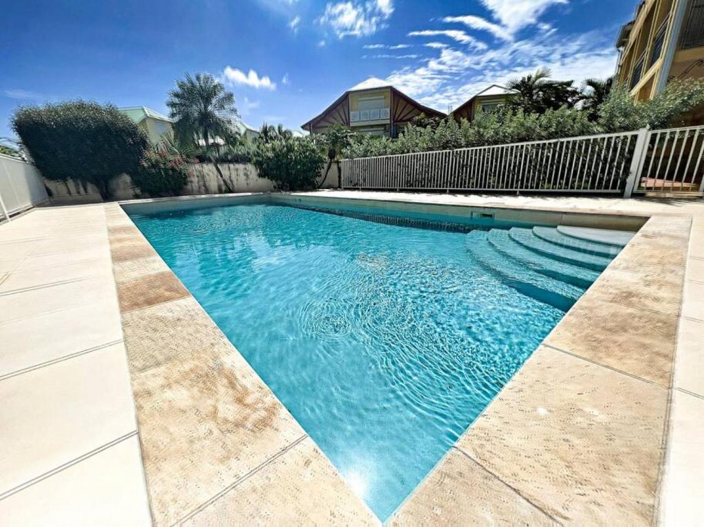 Villa Carpe Diem sea front pool Orient Bay photo 2
