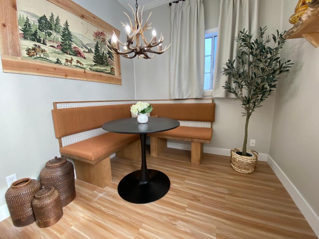 Viking Inn photo 3