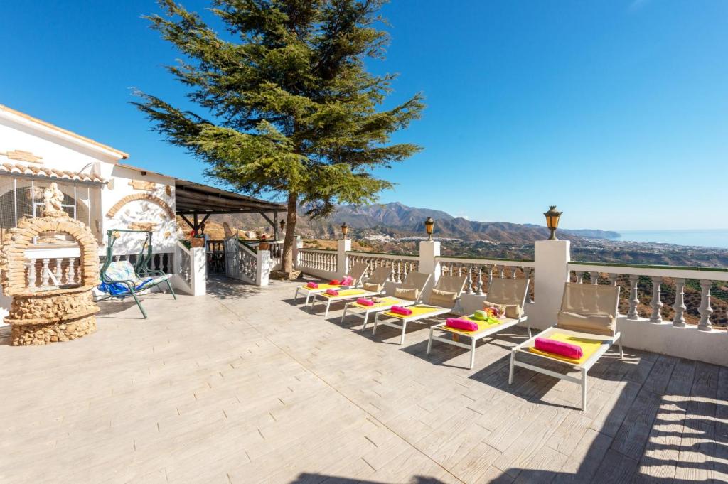 Villa Las Palomas by Villa Plus photo 4
