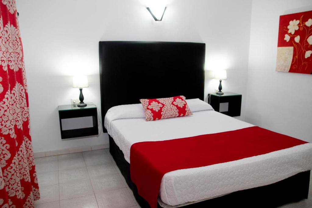 Hostal El Capi photo 1