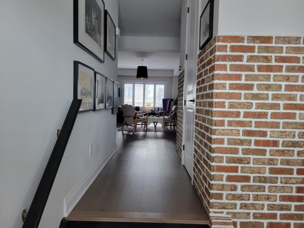 Exclusive Townhome near West-Side Trails photo 3