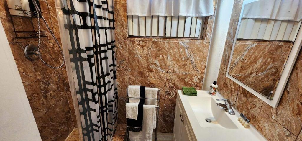 Leo guest house photo 4