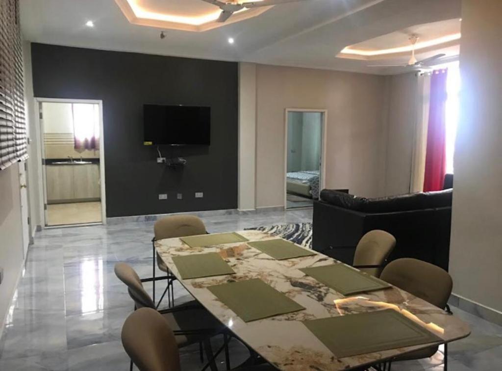 Adonai Luxury Apartments Accra photo 3
