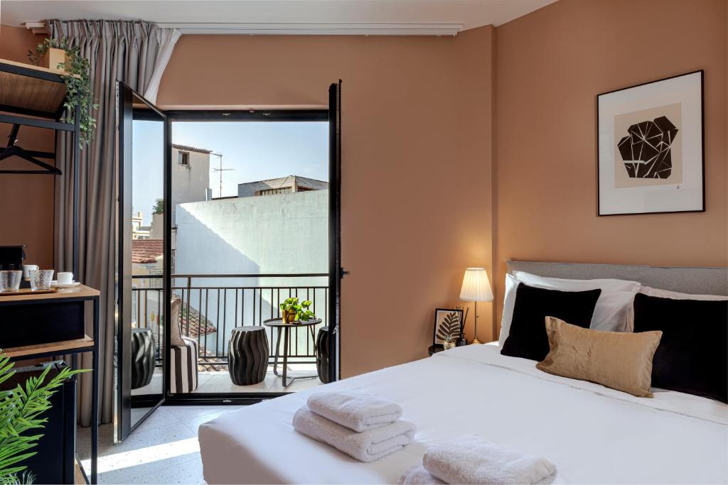 Clyde Athens by Nin&Bau Room Type - Double Room