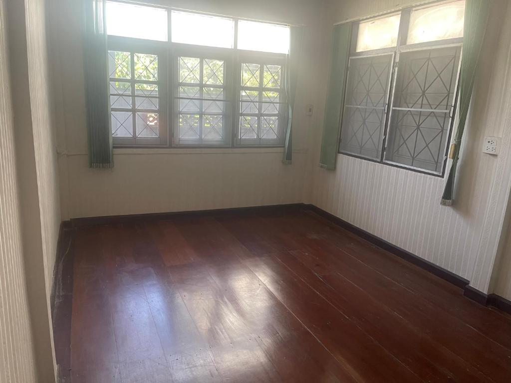 Atom Villa photo 1