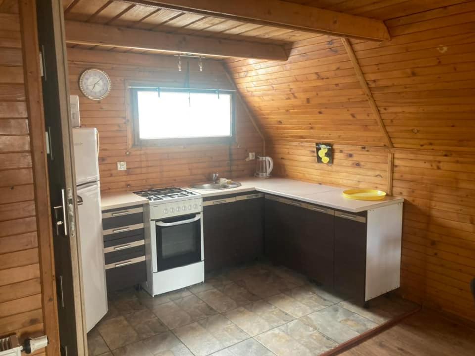 Domek Całoroczny we Wsi Zbychowo nad Jeziorem Wyspowo photo 2
