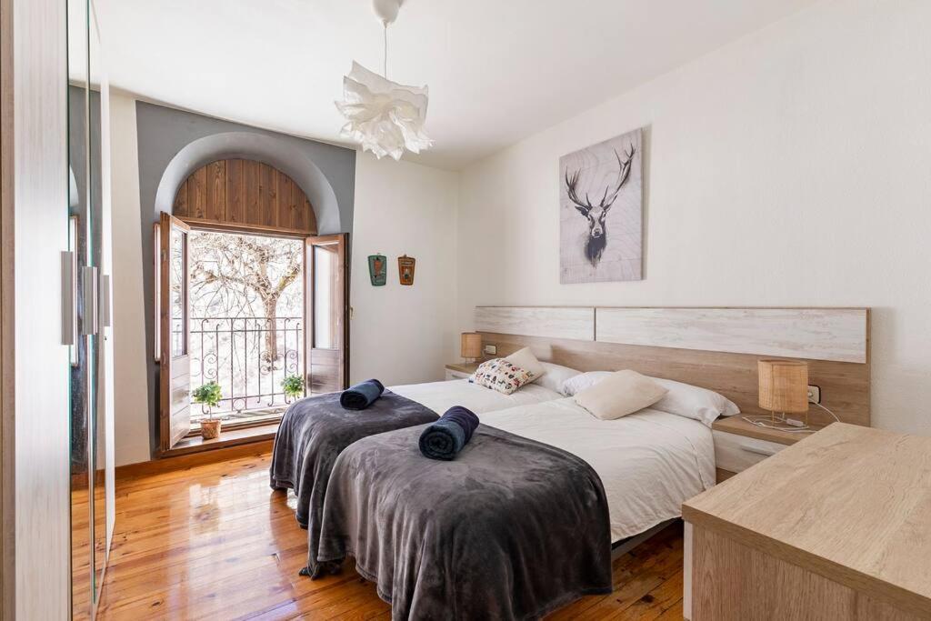 Espectacular apartamento reformado en edificio histórico, con WIFI photo 1