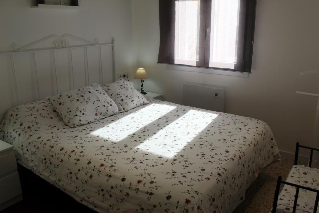 Apartamento Calle Huelva by CasaTuristica - Tap to explore photos