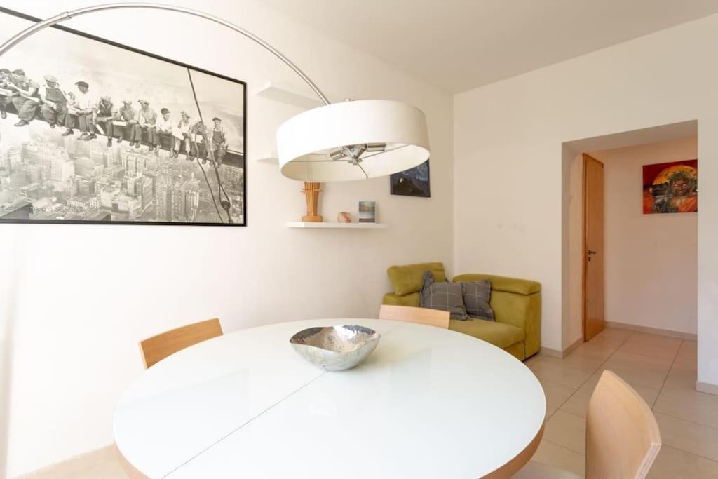 Victoria Apartment photo 2