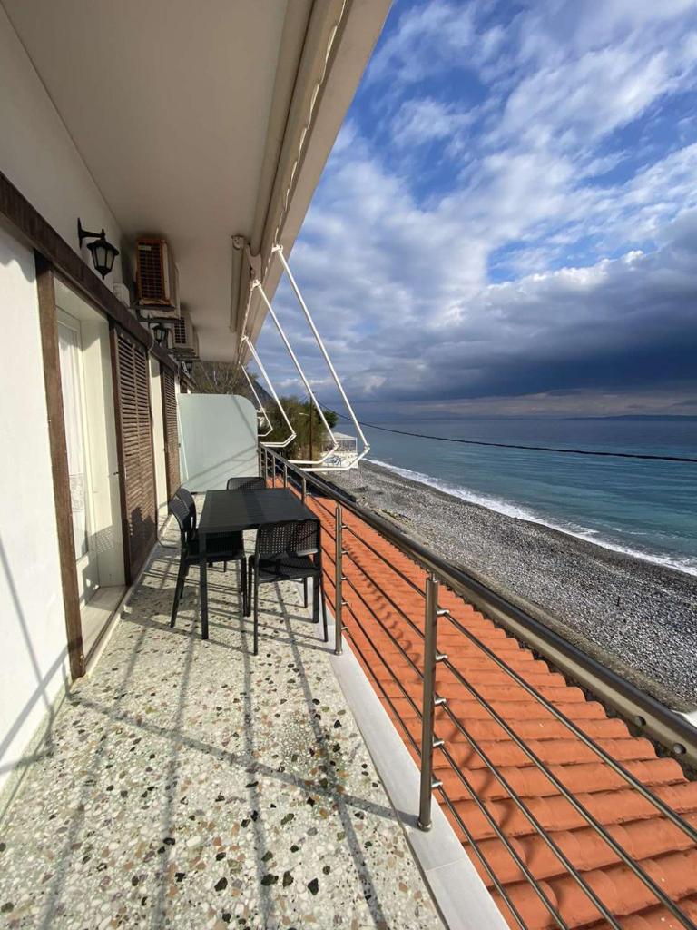 Thassa Beach Apartment No4 photo 2