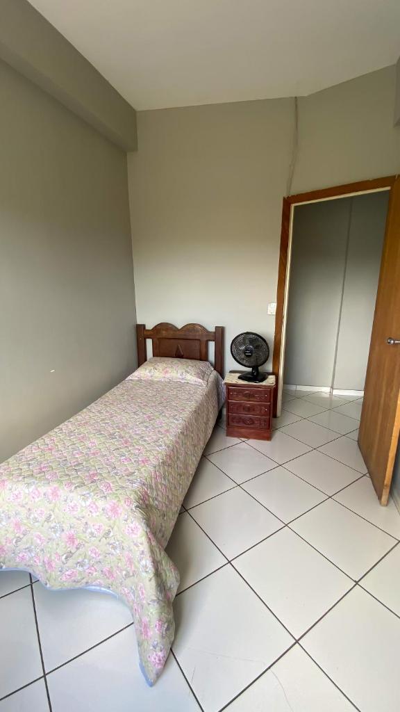 Apartamento inteiro 2 quartos Wi-Fi photo 2