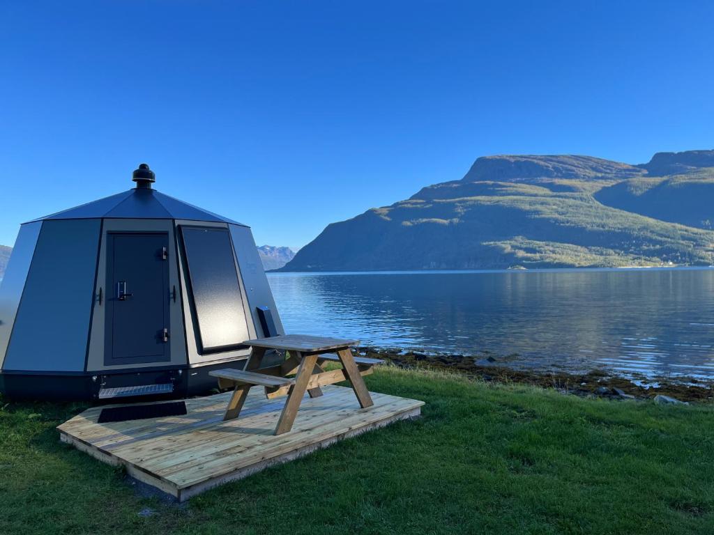 Elvegård Fjordcamp photo 2