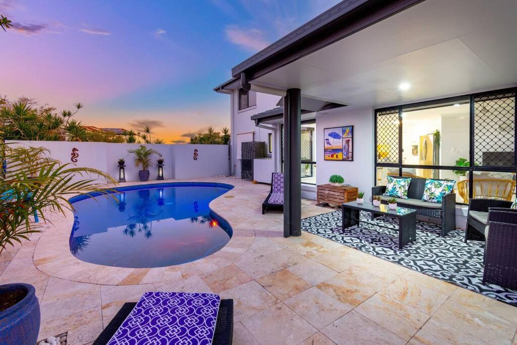 Yardarm - Luxurious Holiday Home
