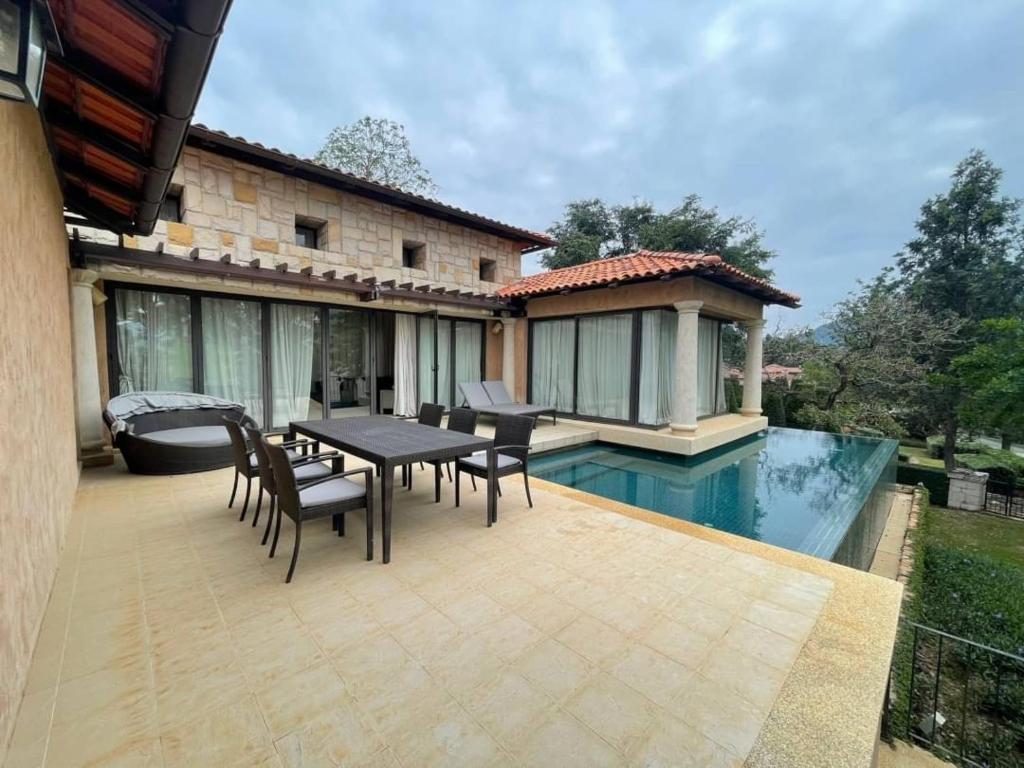 TOSCANA pool villa khaoyai