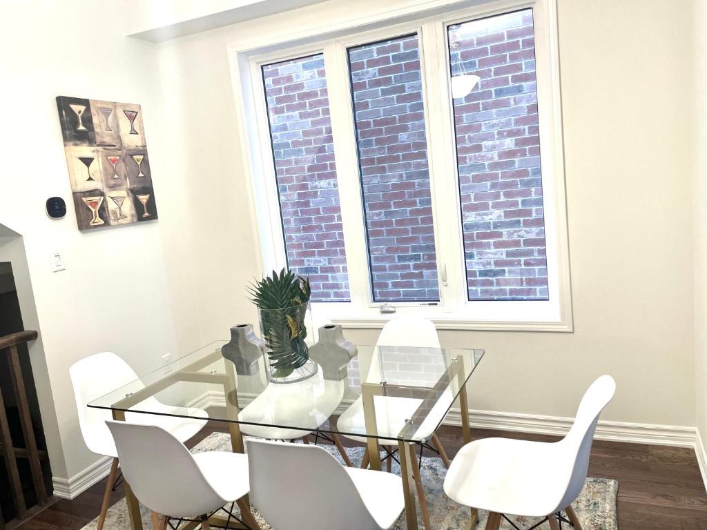 Luxury Home Away From Home photo 1