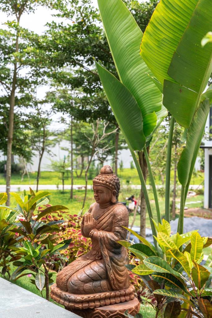 E2.7 Sun Hillary Villa - Flamingo Venus Resort