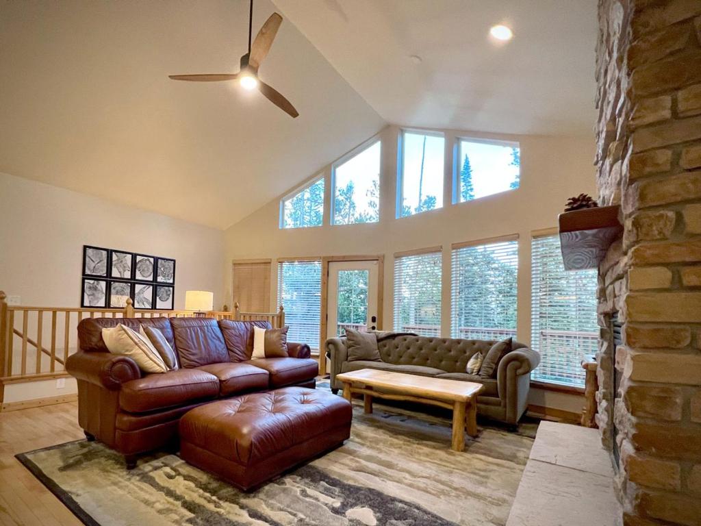 Bristlecone Cabin photo 1