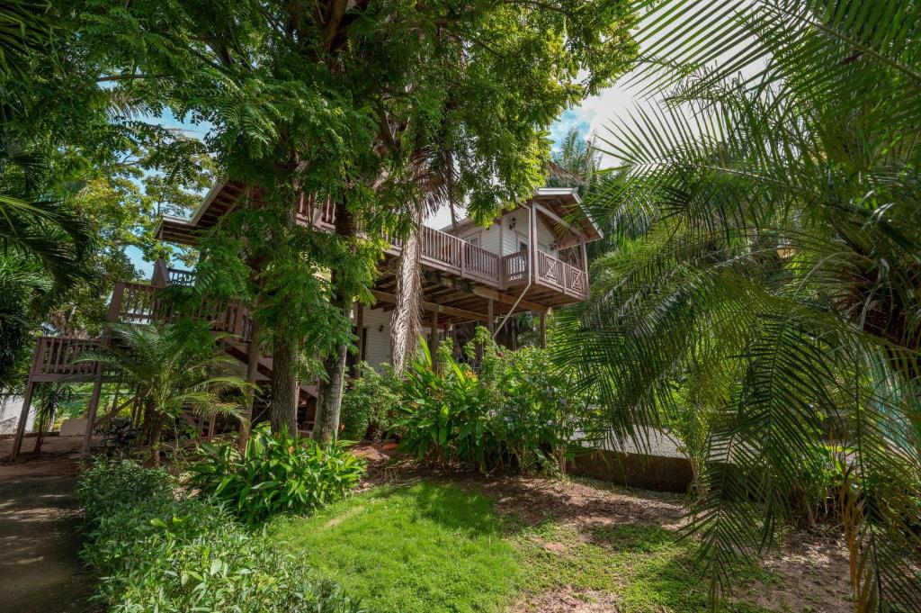 Exclusive Full House - 3 BDRM & 3 BATH - 3min Beach