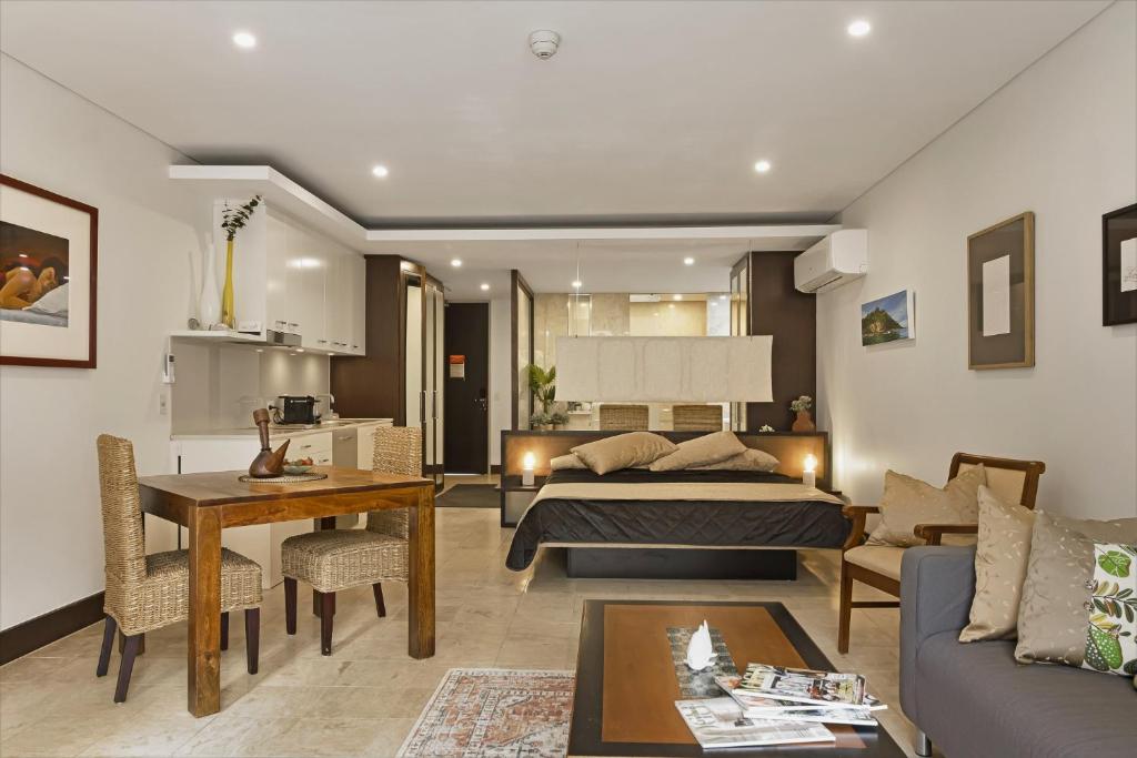 119 Santai Resort - Poolside Apartment by uHoliday photo 1