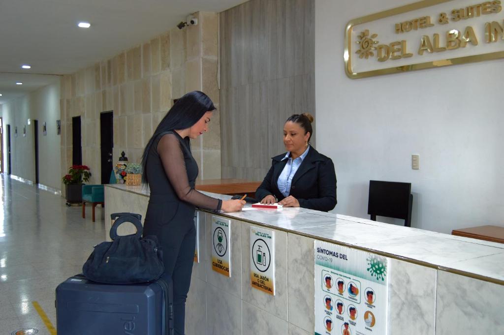 Hotel del Alba Inn & Suites photo 4