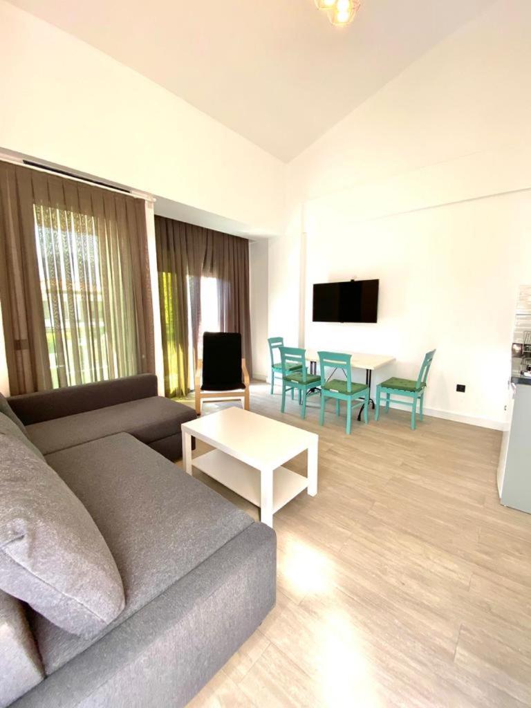 İSTANBUL BEACH HOTEL SWEET HOME photo 1