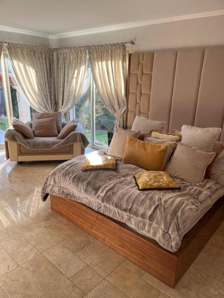 Luxueuse villa piscine et jacuzzi photo 2
