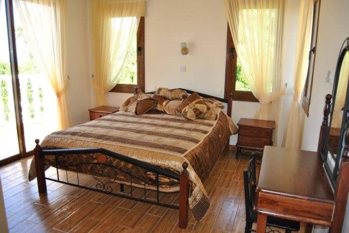 Sunray Villa - Luxury Villa with Private Pool photo 2