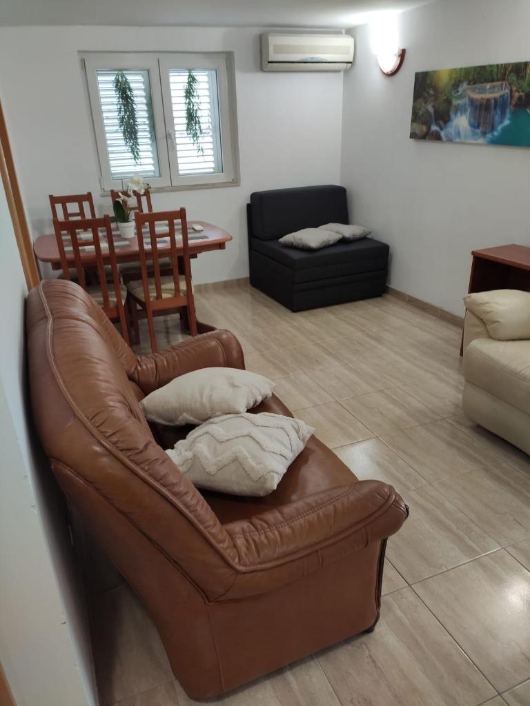 Lovely Apartment in Split, close to all attractions photo 4