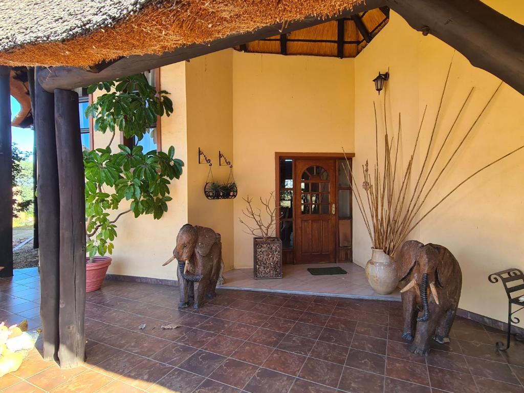 Privathaus mit eigenem Pool - Windhoek photo 2