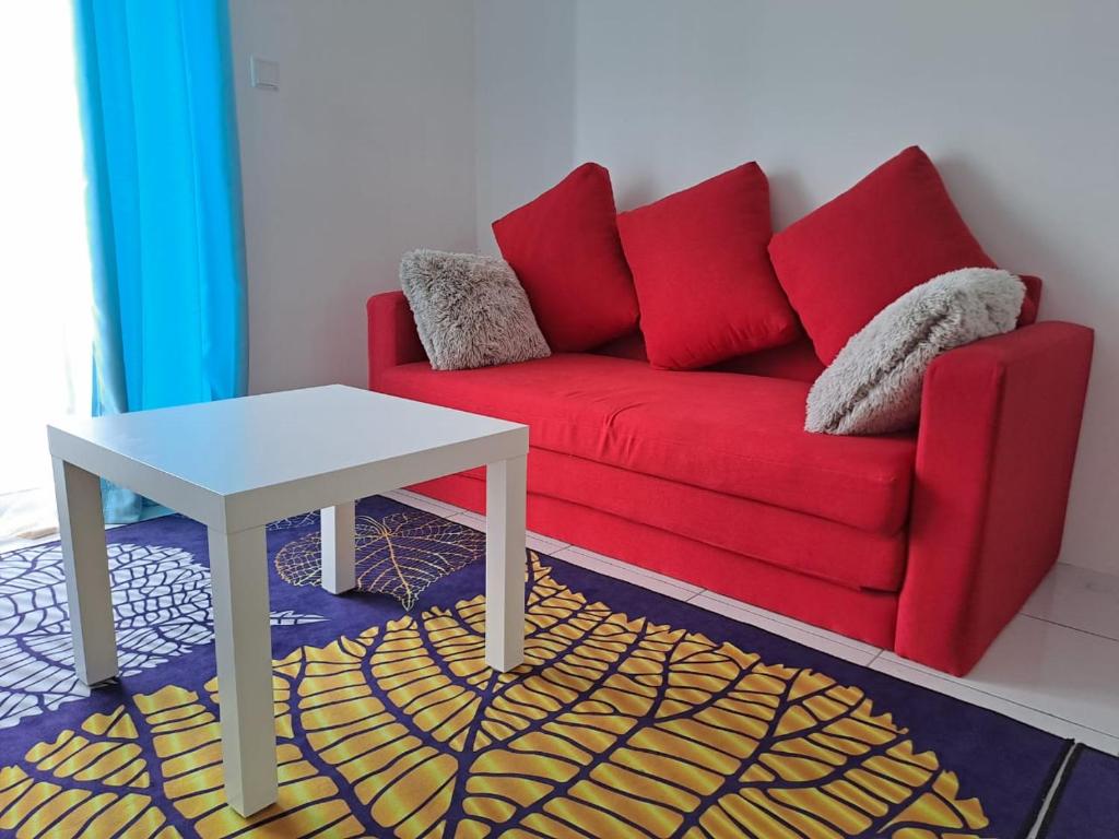 İmpiana Homestay near PUTRAJAYA, CYBERJAYA, Musliem Only,WIFI,Netflix photo 4