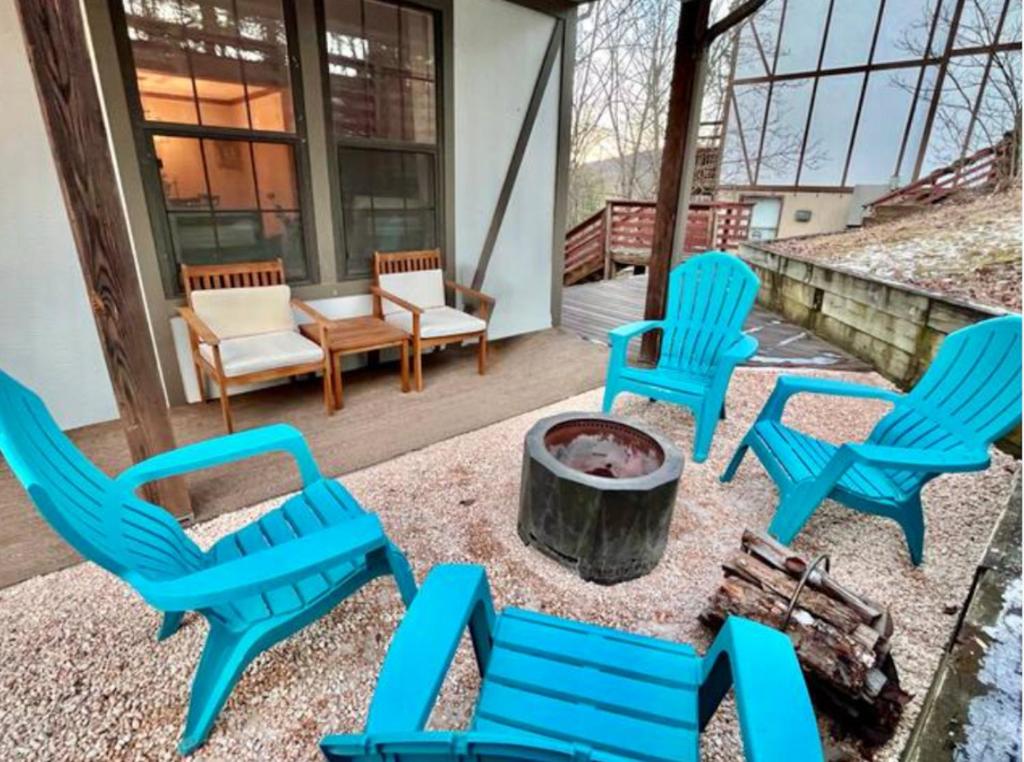 Golf, Bike, Lake Cottage 3 BR 5 min Bryce Resort photo 2
