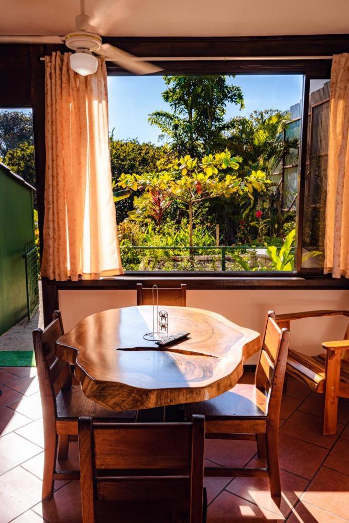 FLOR DE PARAISO BUNGALOWS photo 2