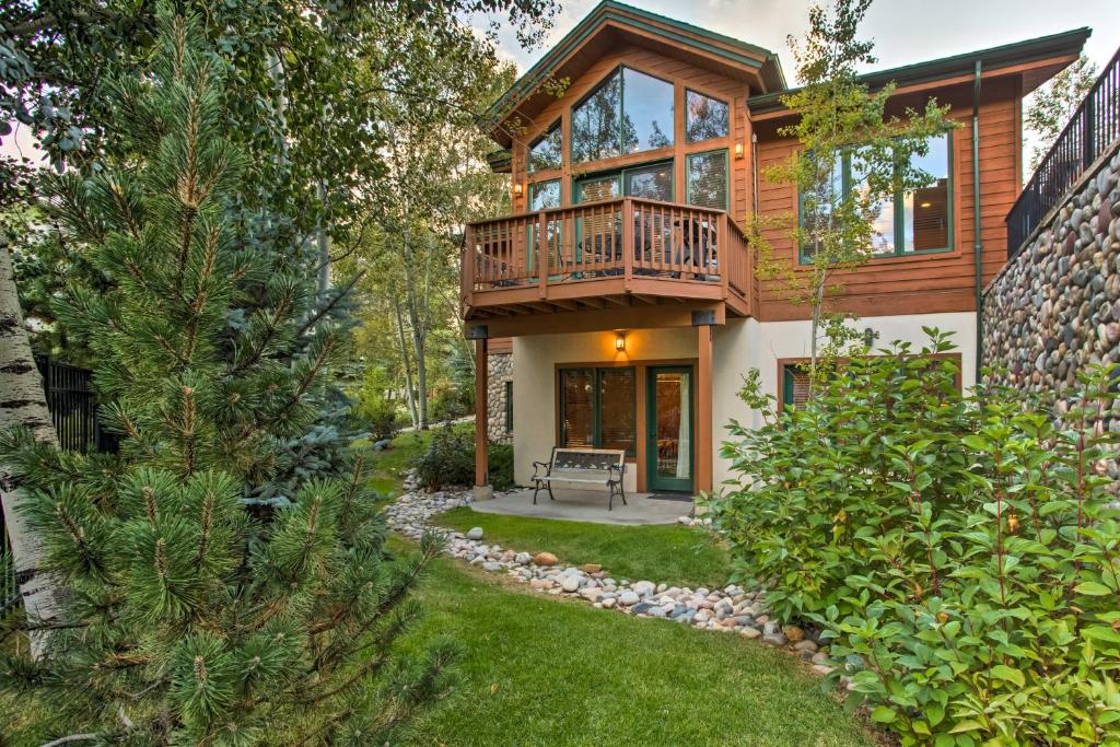 Steamboat Springs Townhome 1 Block to Ski Lifts! photo 2
