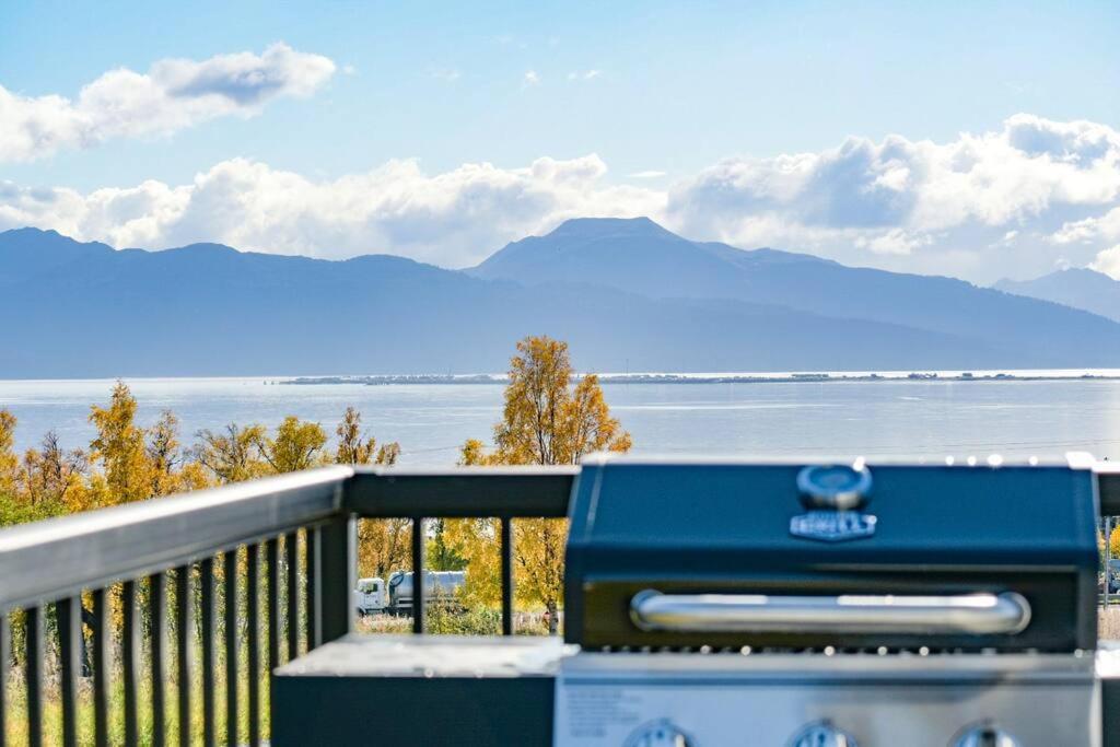 Rockfish Retreat at Kachemak Bay Kabins image