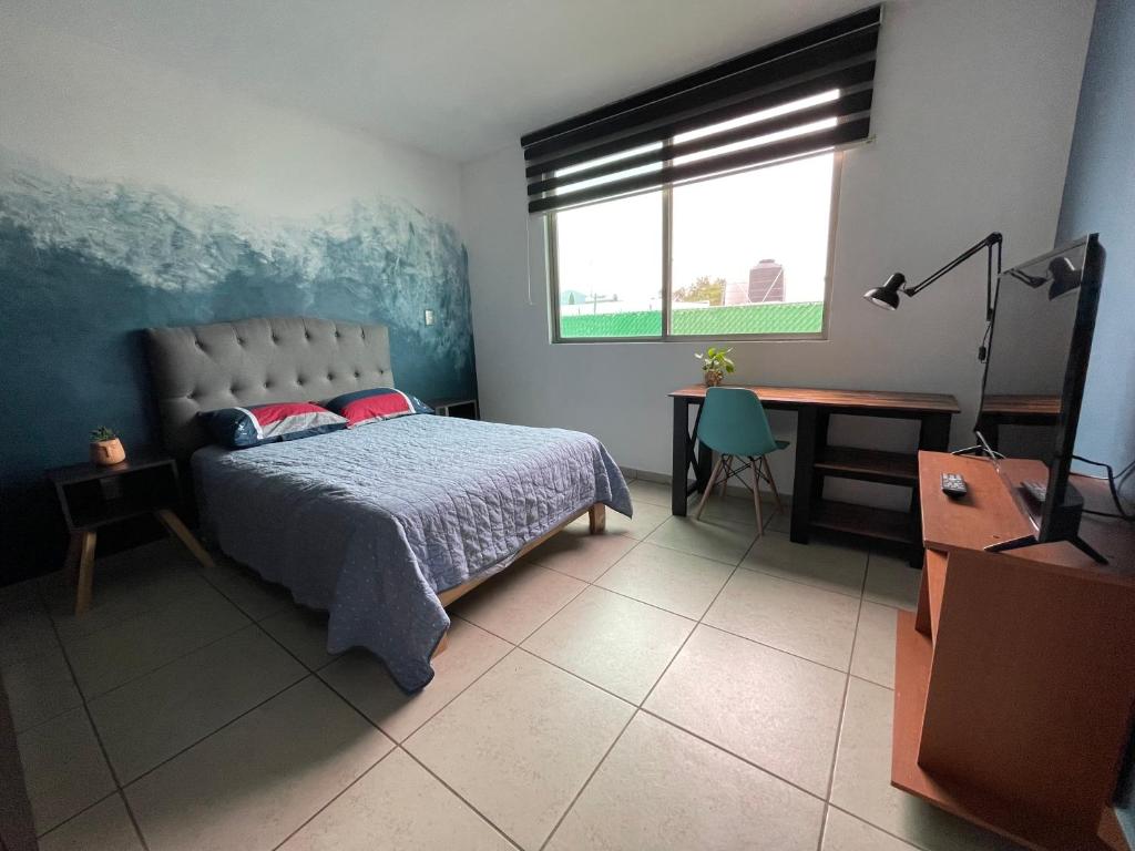 Equiped private rooms at nice residence in Morelia photo 2