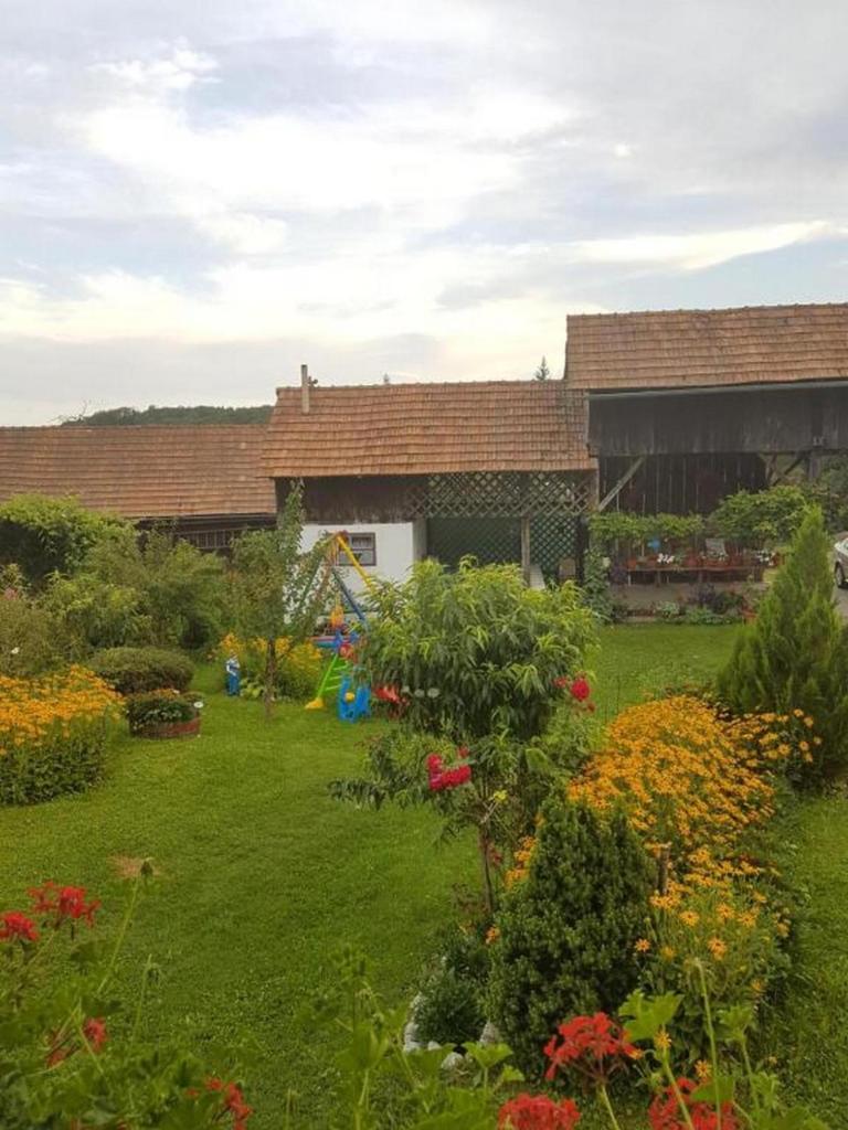 Apartments for families with children Jakovci Netreticki, Karlovac - 20495 photo 3