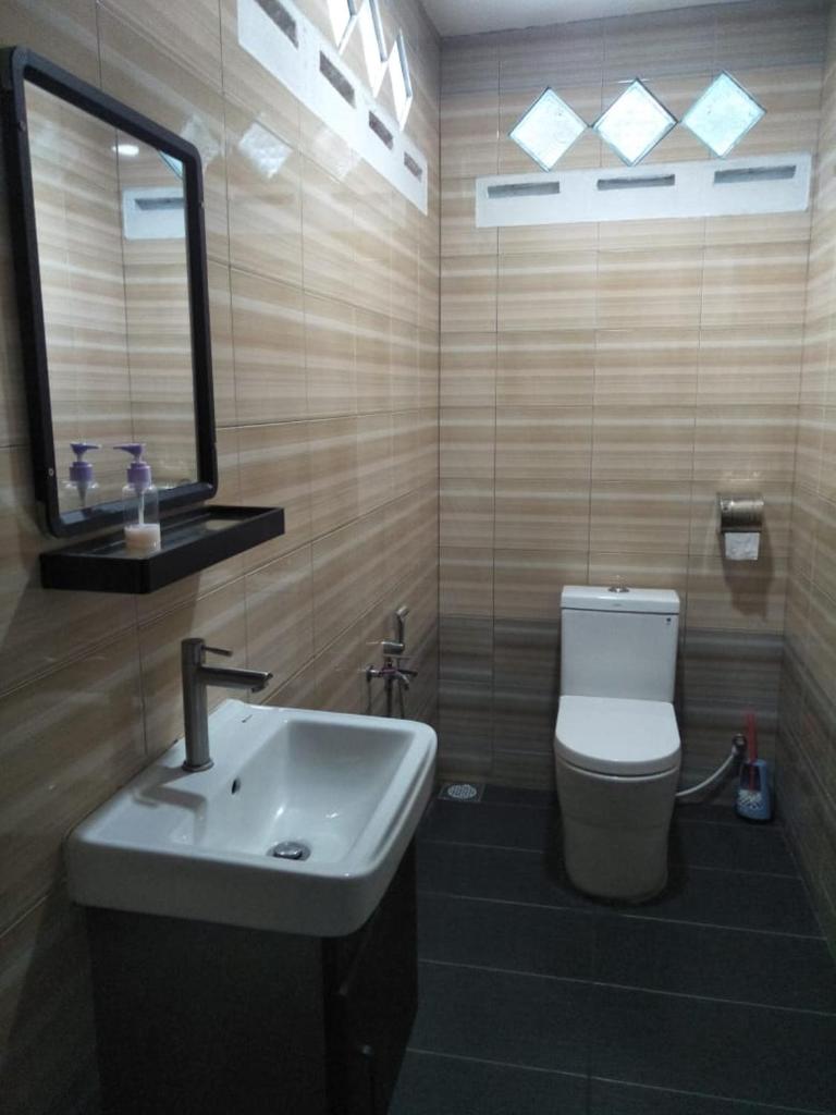 CEMPAKA CHALETS TIOMAN photo 1
