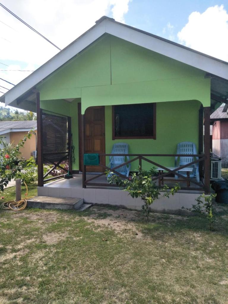 CEMPAKA CHALETS TIOMAN photo 3