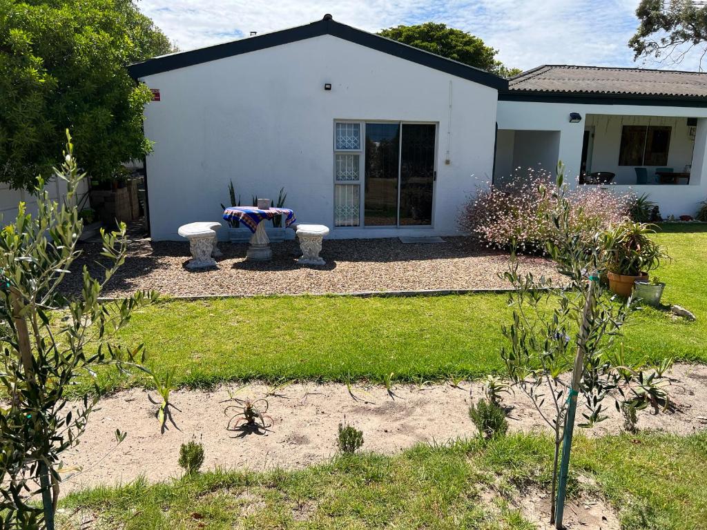 Always Summer Guesthouse photo 2