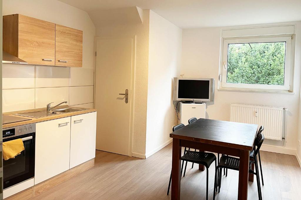 cozy 2-room Apartment photo 4