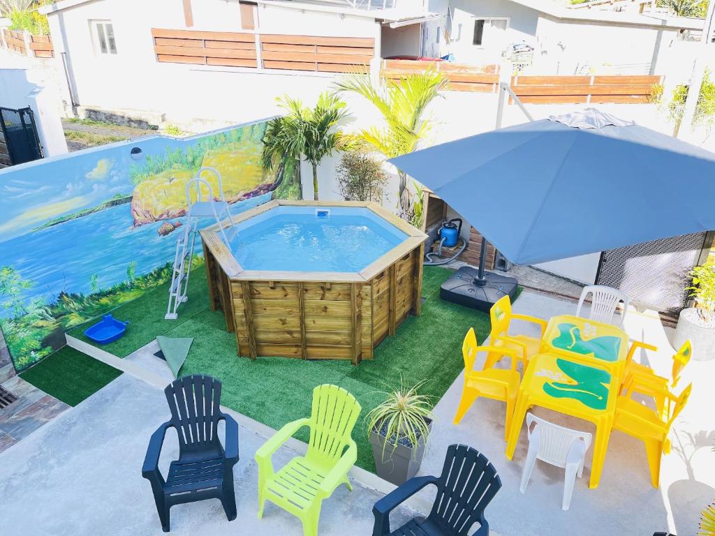 Maison de 3 chambres avec piscine privee spa et jardin clos a Vincendo Saint Joseph