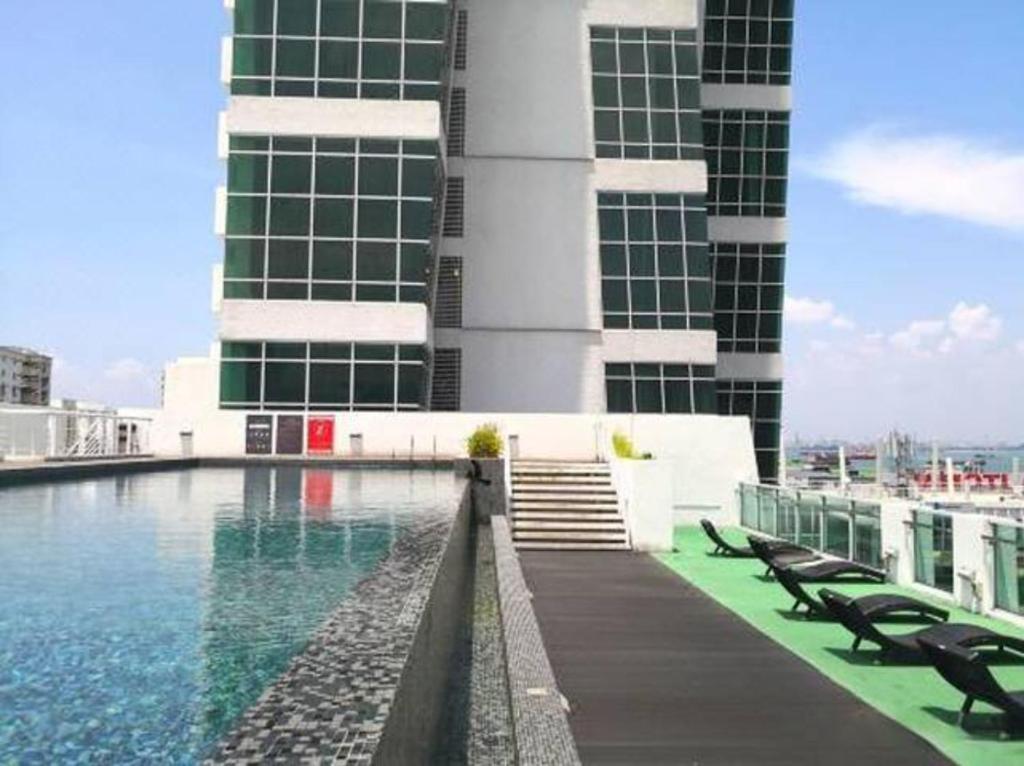 Loft Seaview Suite 3 Bedroom by The Only Bnb photo 4